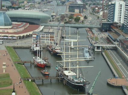 Bremerhavencityfromwatchtowerimrentuzun3